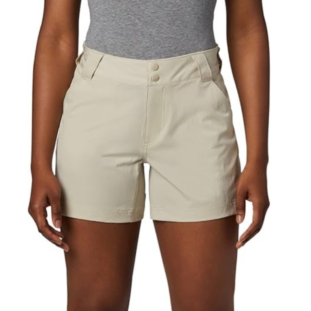Columbia Women's Coral Point Iii Short Coral Point III Short